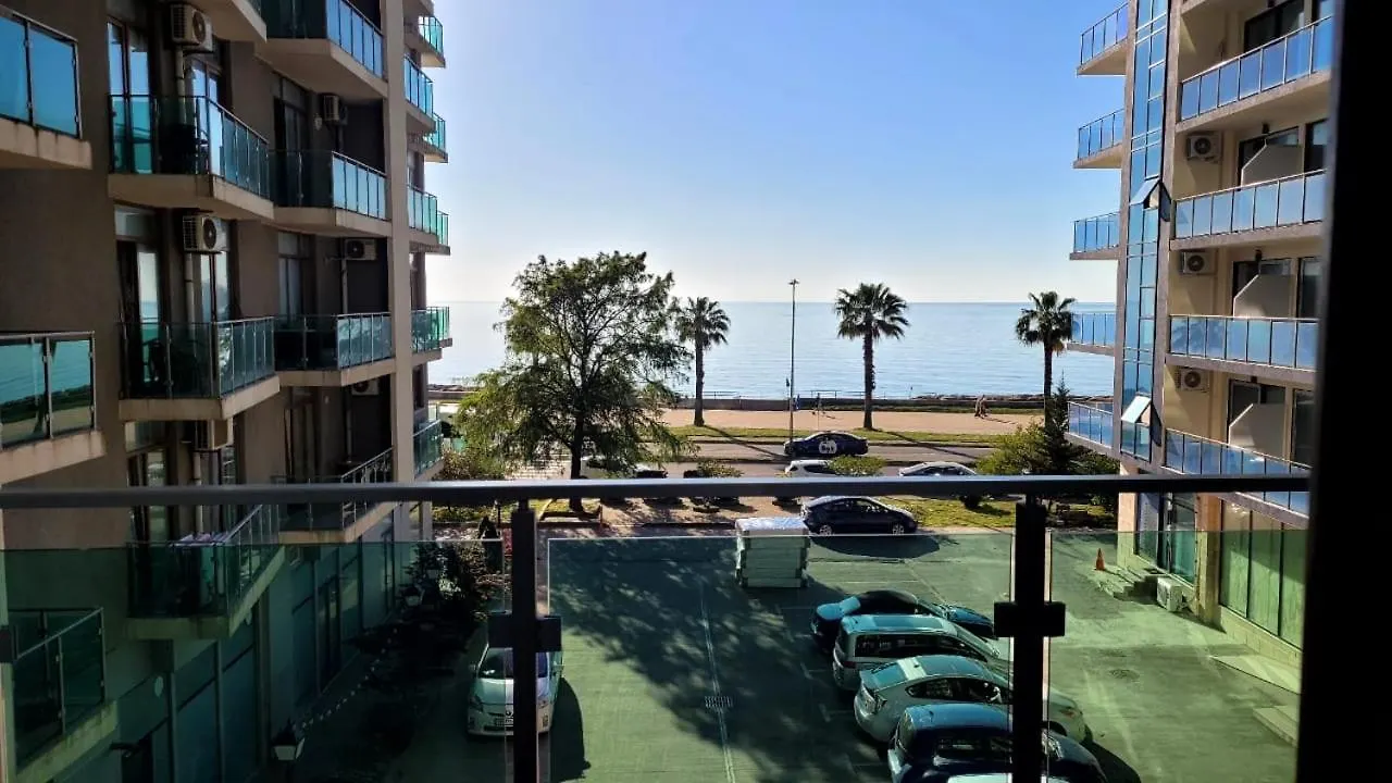 Апартаменты Liana Sea & Sky Suites Батуми